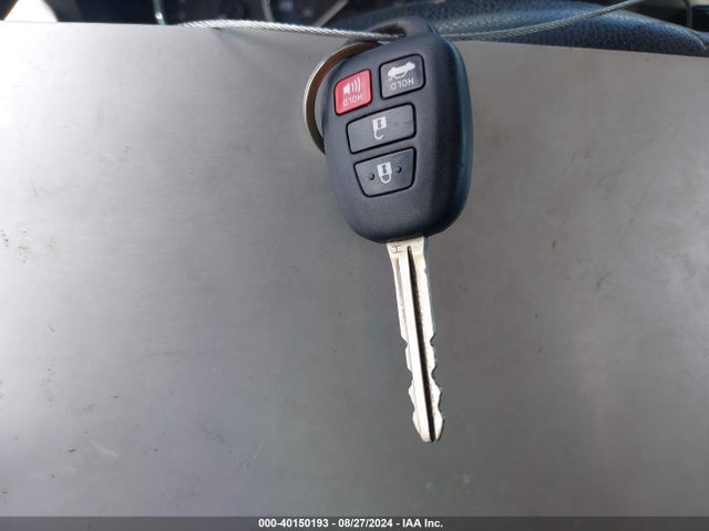 Toyota COROLLA LE 2014 5YFBURHE3EP088346 Image 11
