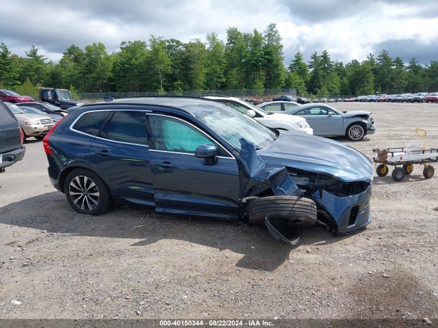 Volvo Xc60 B5 Core 2023 YV4L12RV5P1380393 Image 13