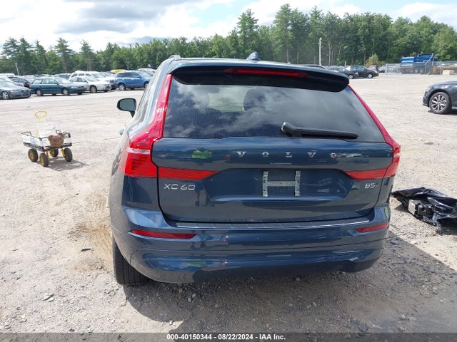 Volvo Xc60 B5 Core 2023 YV4L12RV5P1380393 Image 16