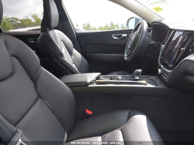 YV4L12RV5P1380393 Volvo Xc60 B5 Core