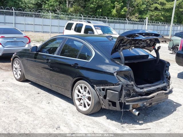 WBA3B1G59FNT03530 BMW 320i