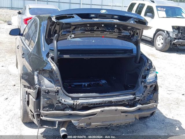 WBA3B1G59FNT03530 BMW 320i