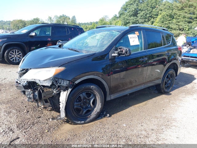 Toyota RAV4 LE 2015 2T3BFREV9FW400773 Image 2