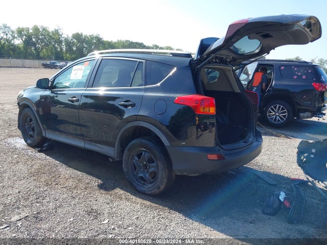 Toyota RAV4 LE 2015 2T3BFREV9FW400773 Image 3