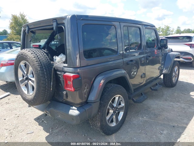 1C4HJXEN5LW126157 Jeep Wrangler Unlimited Sahara 4x4