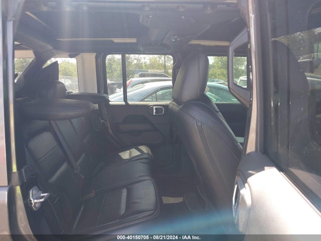 1C4HJXEN5LW126157 Jeep Wrangler Unlimited Sahara 4x4