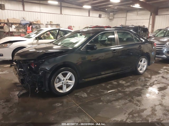 Toyota CAMRY SE 2014 4T1BF1FKXEU316037 Image 2