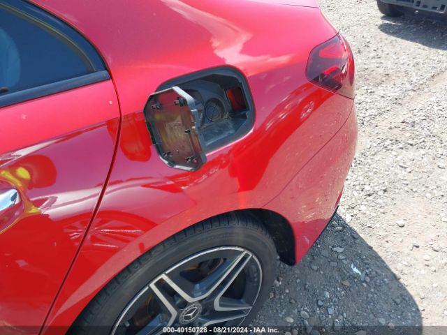 WDD3G4FB9KW025588 Mercedes-Benz A 220 4matic