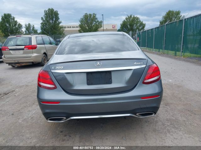 WDDZF4KB6HA187381 Mercedes-Benz E 300 4matic