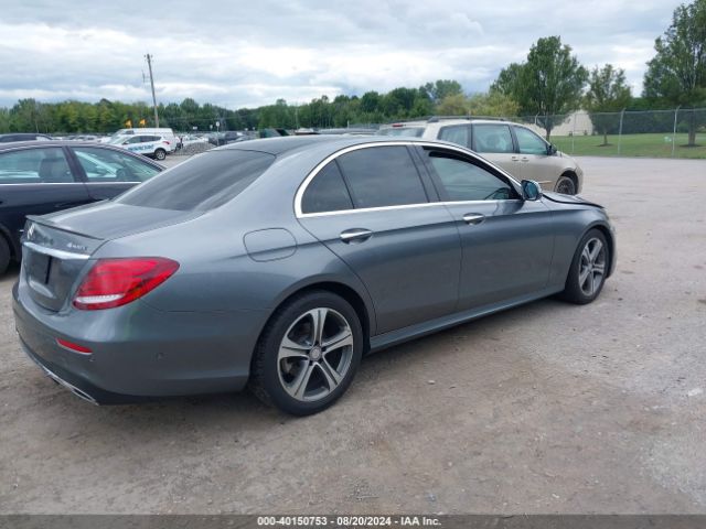 WDDZF4KB6HA187381 Mercedes-Benz E 300 4matic