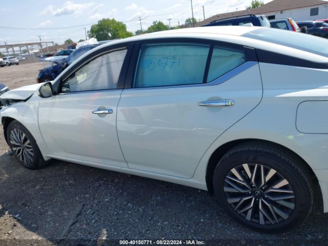 1N4BL4DW4RN422199 Nissan Altima Sv Intelligent Awd