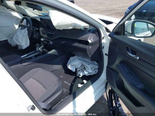 1N4BL4DW4RN422199 Nissan Altima Sv Intelligent Awd