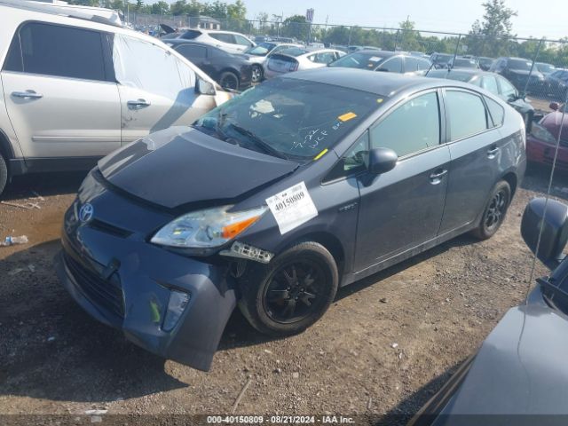 JTDKN3DU6F1933610 Toyota Prius Two
