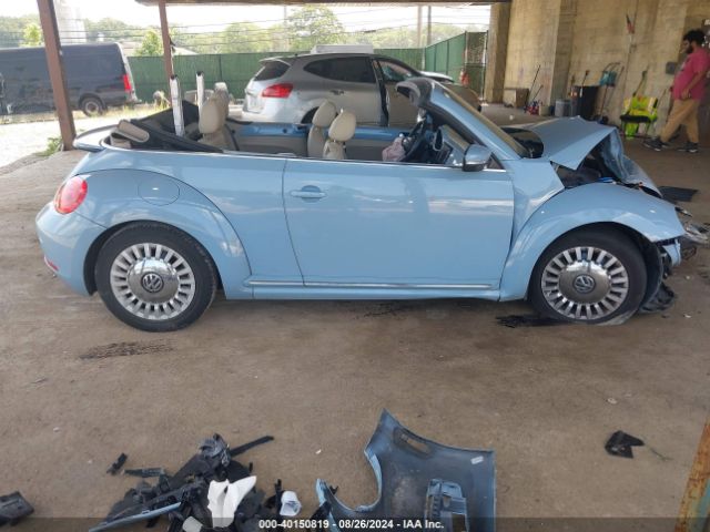 3VW517AT2FM816621 Volkswagen Beetle 1.8t