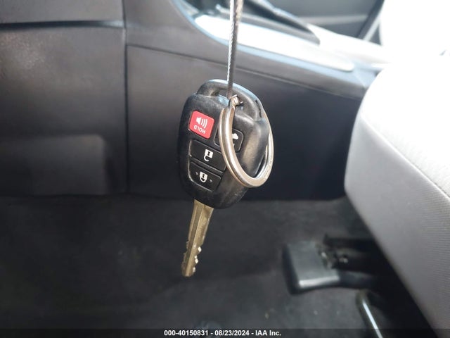 Toyota COROLLA LE 2015 2T1BURHE3FC464335 Image 11