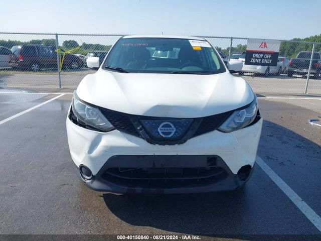 JN1BJ1CRXJW255360 Nissan Rogue Sport S