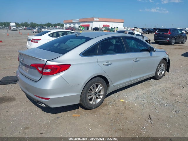 Hyundai SONATA SE 2016 5NPE24AF9GH298619 Image 4