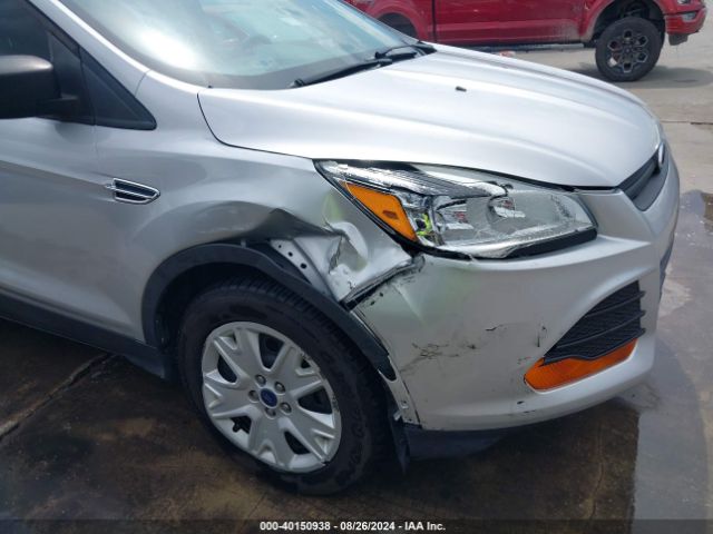 1FMCU0F7XFUC88323 Ford ESCAPE S