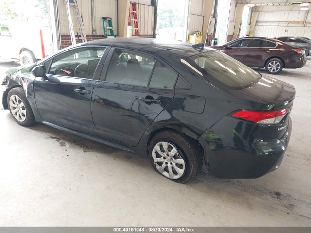 Toyota COROLLA LE 2021 JTDEPMAEXMJ123288 Image 3