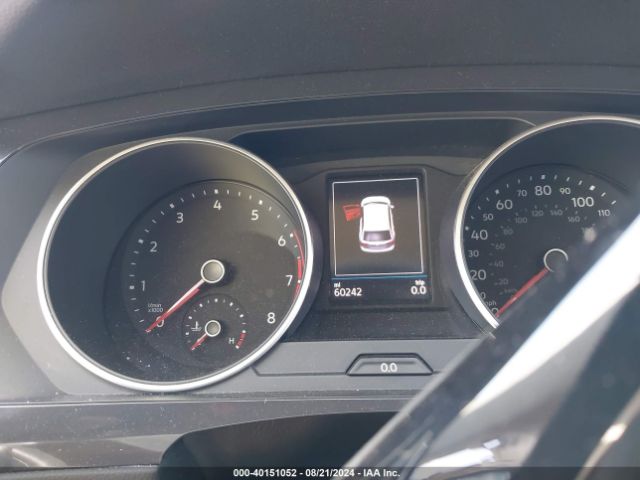 3VV1B7AX1KM184496 Volkswagen Tiguan 2.0t S