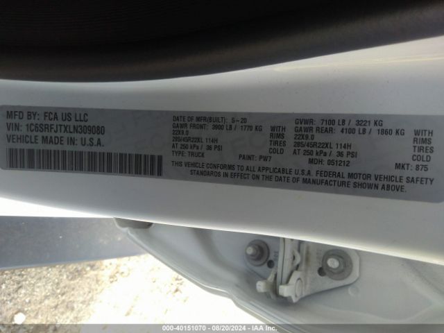 1C6SRFJTXLN309080 RAM 1500 Laramie  4x4 5'7 Box