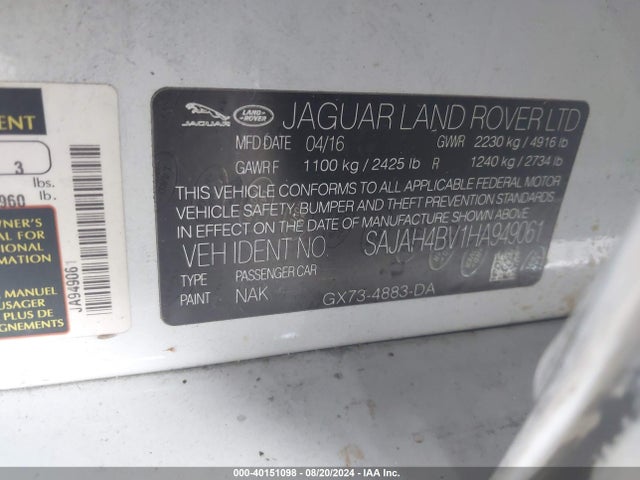 2017 JAGUAR XE SAJAH4BV1HA949061 Photo 8