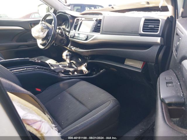 5TDZZRFH9KS322389 Toyota Highlander Le Plus