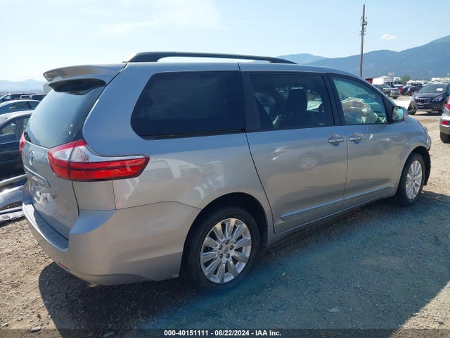 Toyota Sienna Xle 7 Passenger 2016 5TDDK3DC8GS133663 Image 4