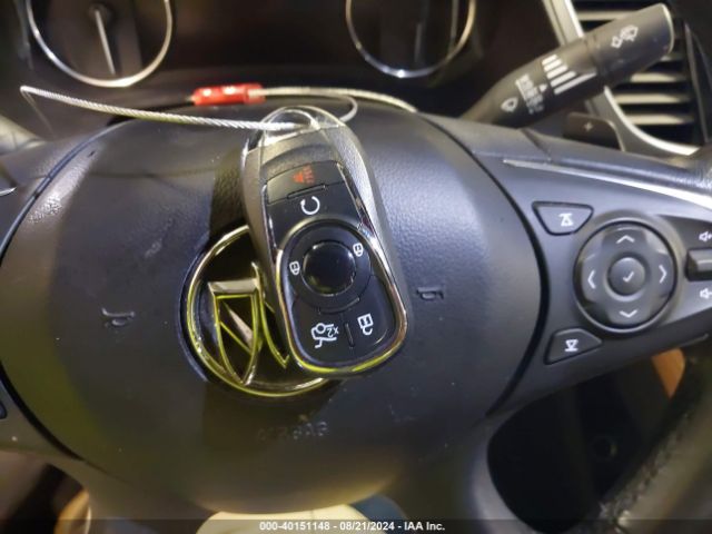 1G4ZP5SS5HU120701 Buick Lacrosse Essence