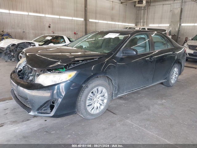 Toyota CAMRY LE 2014 4T4BF1FK0ER404665 Image 2