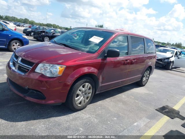 2C4RDGBG3JR163960 Dodge Grand Caravan Se
