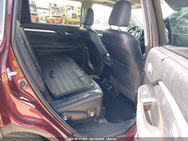 Toyota Highlander Xle V6 2016 5TDKKRFH8GS132483 Image 8