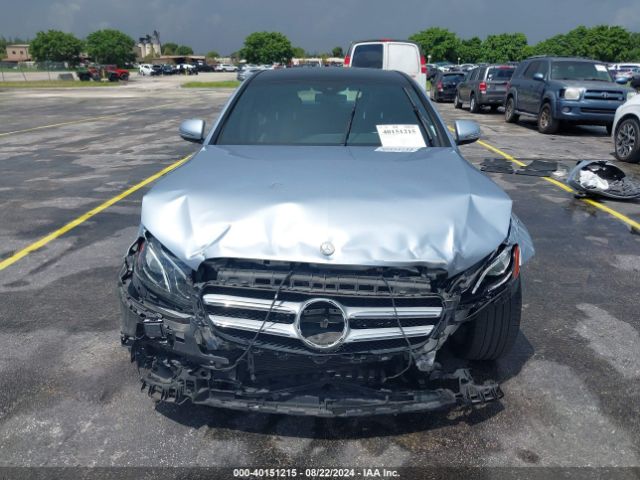 WDDZF4JB6JA366902 Mercedes-Benz E 300