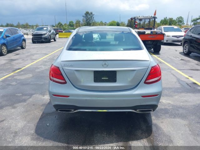 WDDZF4JB6JA366902 Mercedes-Benz E 300