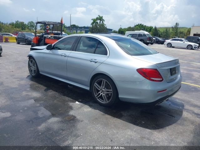 WDDZF4JB6JA366902 Mercedes-Benz E 300