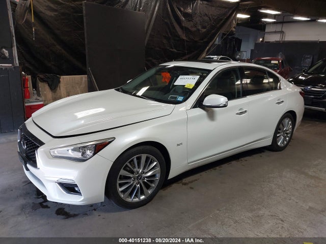 JN1EV7AR6JM432747 Infiniti Q50 3.0t Luxe