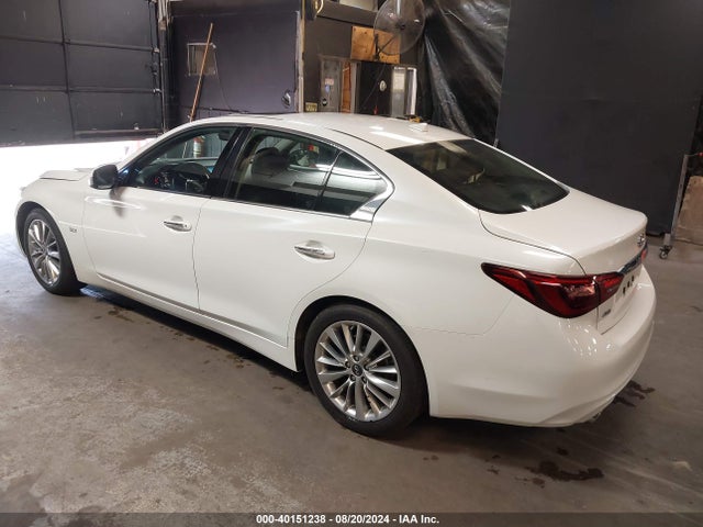 JN1EV7AR6JM432747 Infiniti Q50 3.0t Luxe