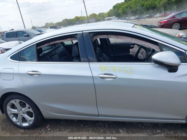 1G1BF5SM9H7231303 Chevrolet Cruze Premier Auto