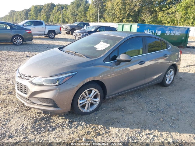 Chevrolet Cruze Lt Auto 2018 1G1BE5SM8J7128639 Image 2