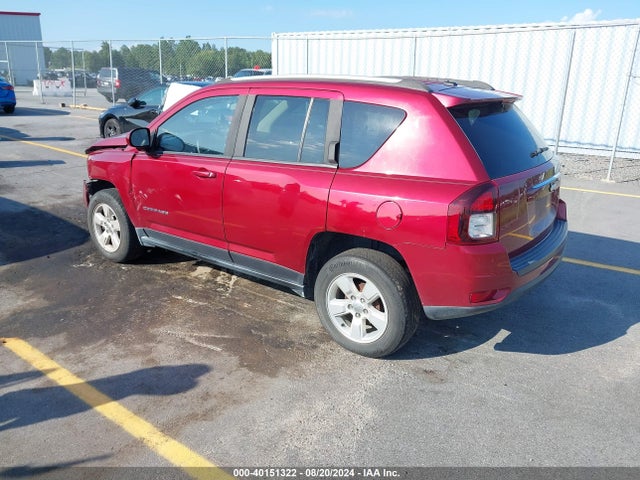 1C4NJCEA1GD735613 Jeep Compass Latitude