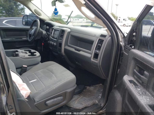 3C6UR5CJ3HG625094 RAM 2500 Tradesman  4x4 6'4 Box