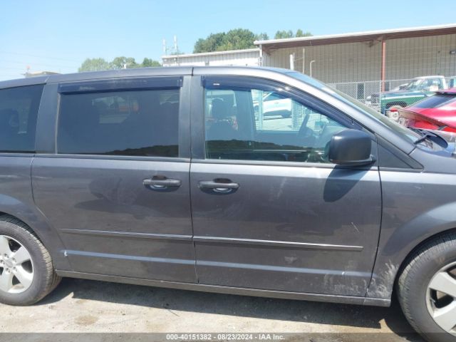 2C4RDGBG3FR608141 Dodge Grand Caravan Se