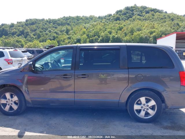 2C4RDGBG3FR608141 Dodge Grand Caravan Se