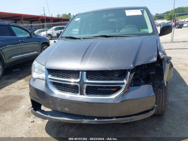 2C4RDGBG3FR608141 Dodge Grand Caravan Se