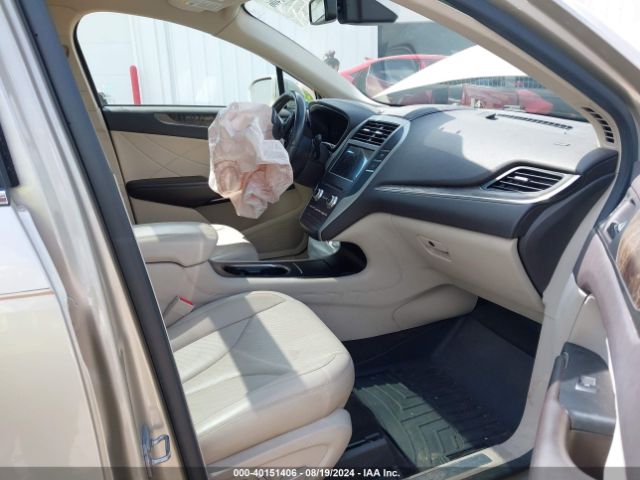 5LMCJ3D98HUL55905 Lincoln Mkc Reserve