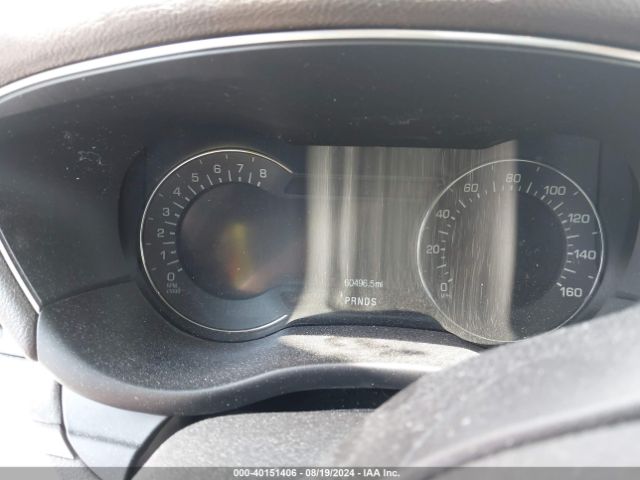 5LMCJ3D98HUL55905 Lincoln Mkc Reserve