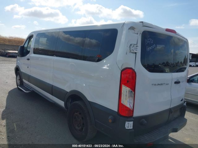 1FBZX2ZM5HKA86897 Ford Transit-350 Xlt