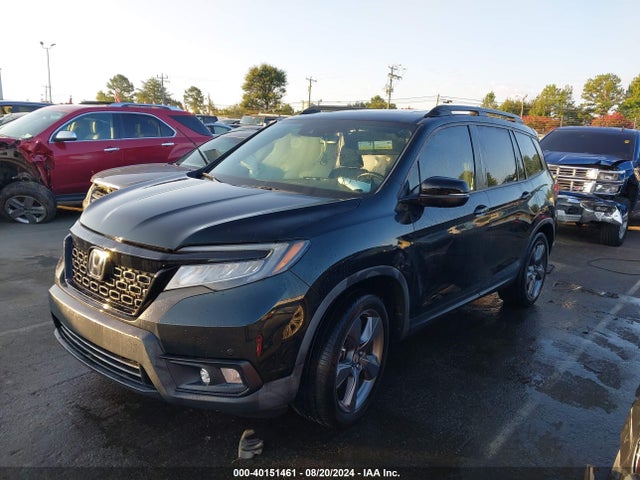 Honda Passport Touring 2019 5FNYF7H94KB001606 Image 2
