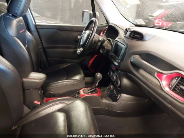 ZACCJBCT1GPE35075 Jeep Renegade Trailhawk