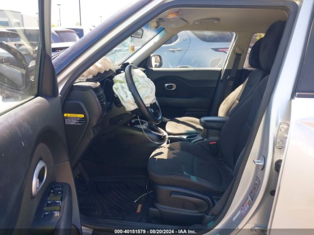KNDJN2A27K7025683 KIA Soul